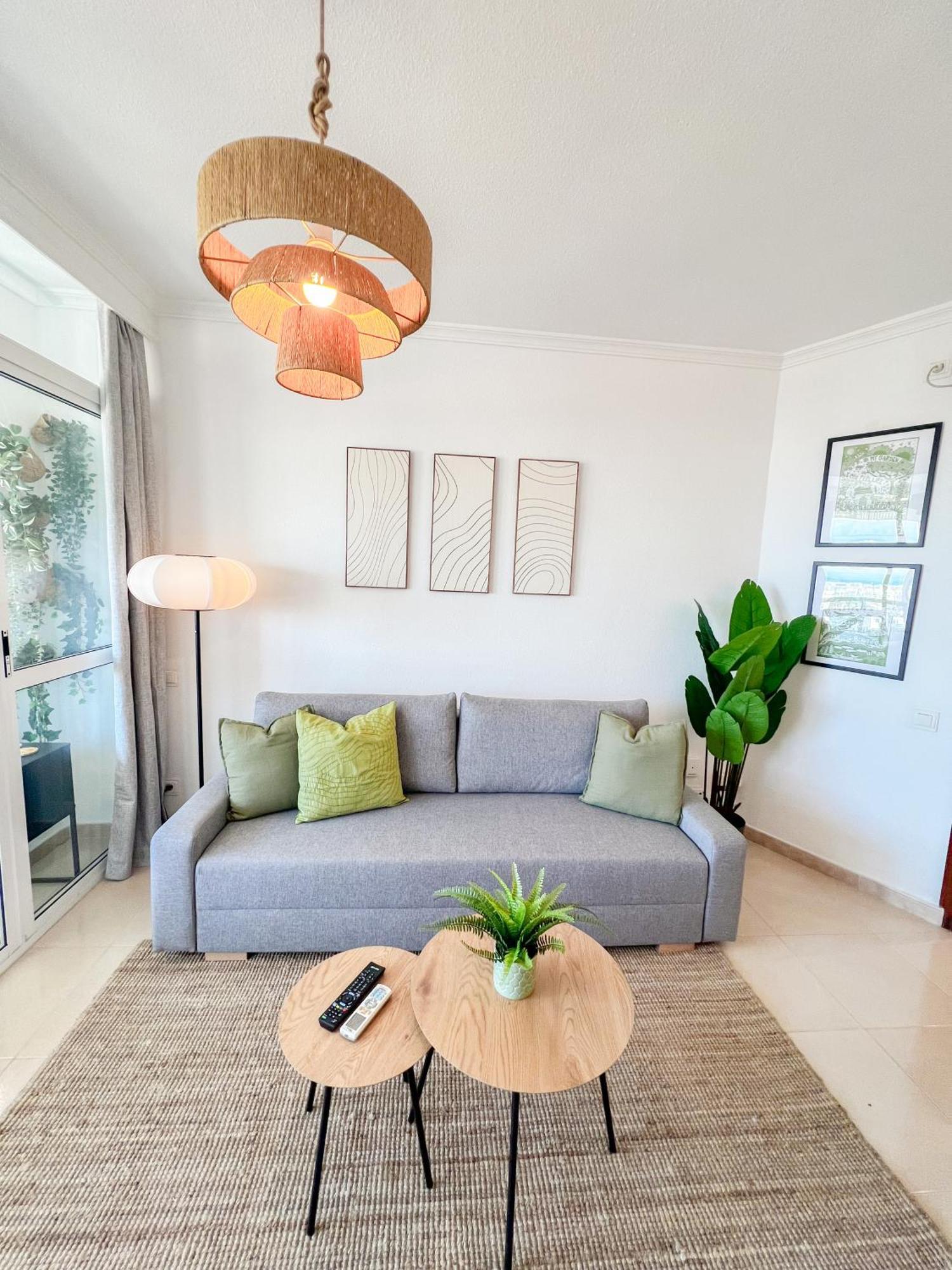 Апартаменти Cozy Flat With Sea Views La Torre Торремолінос Екстер'єр фото